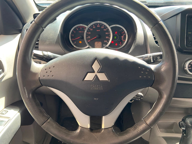 L200 Triton HPE 3.0 CD  4X4 Diesel Automático 2009/2010