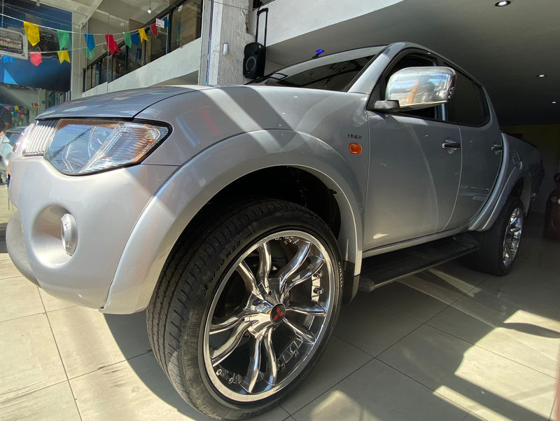 L200 Triton HPE 3.0 CD  4X4 Diesel Automático 2009/2010