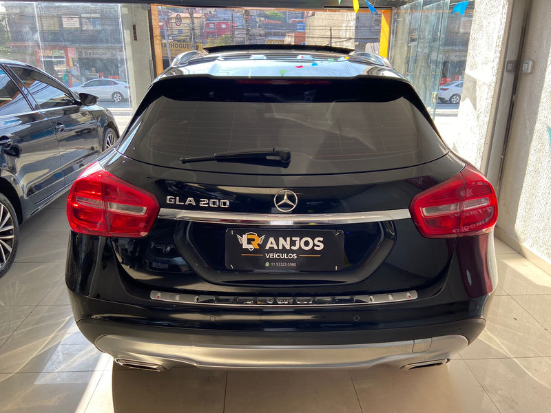 Mercedes-Benz GLA 200 2015 GLA 200 1.6 Advance