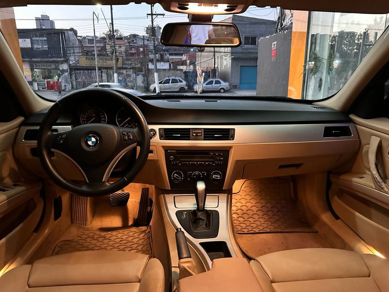 BMW 320i 2.0 (aut) 2012