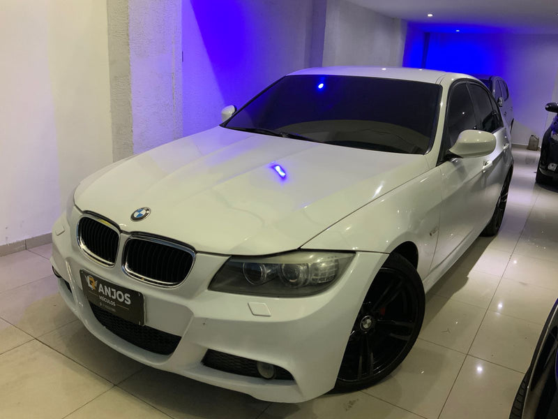 BMW318i 2.0 2011/2012