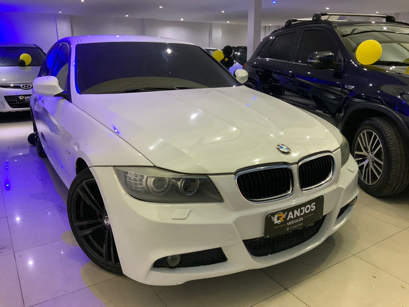 BMW318i 2.0 2011/2012